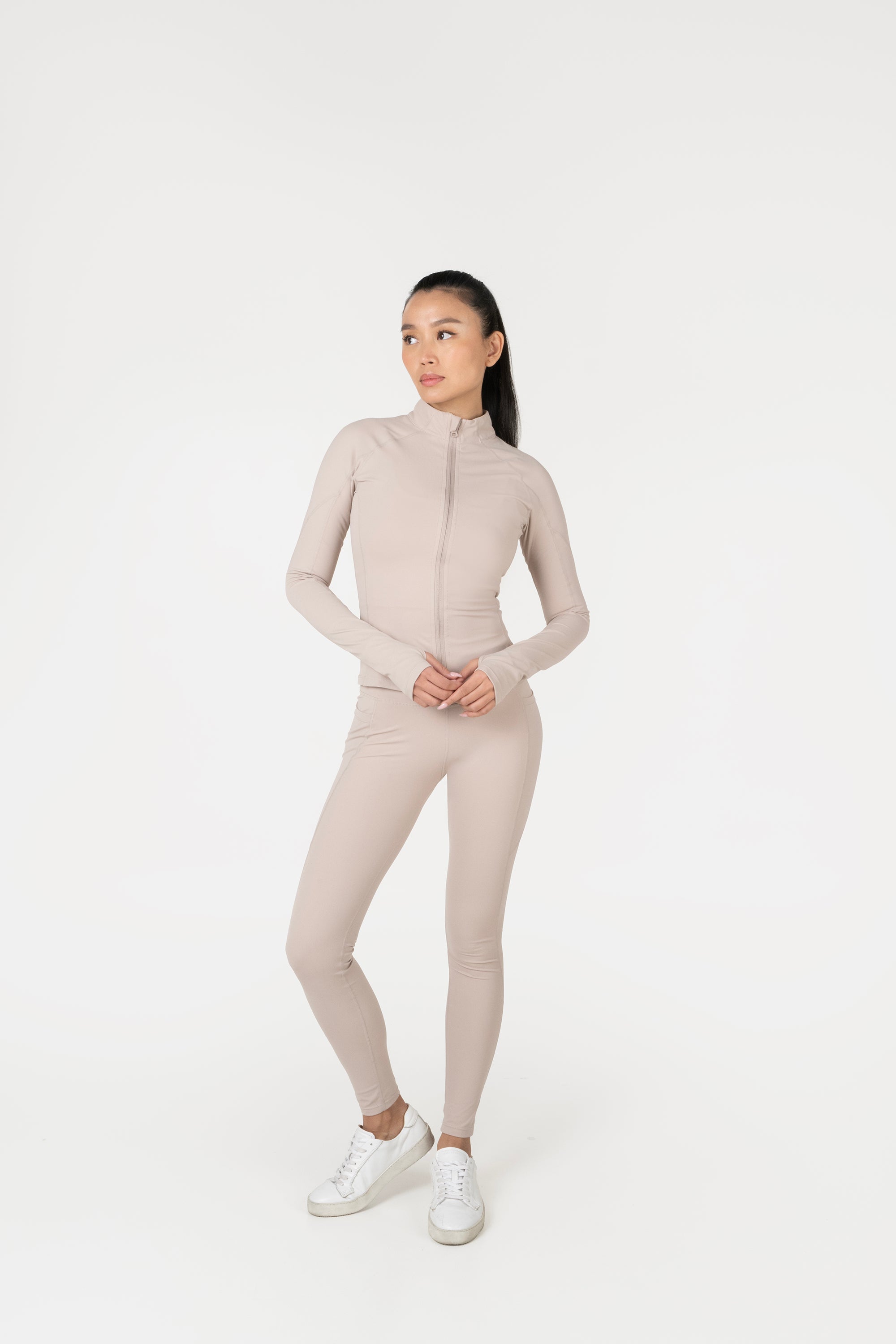 The Contour Zip