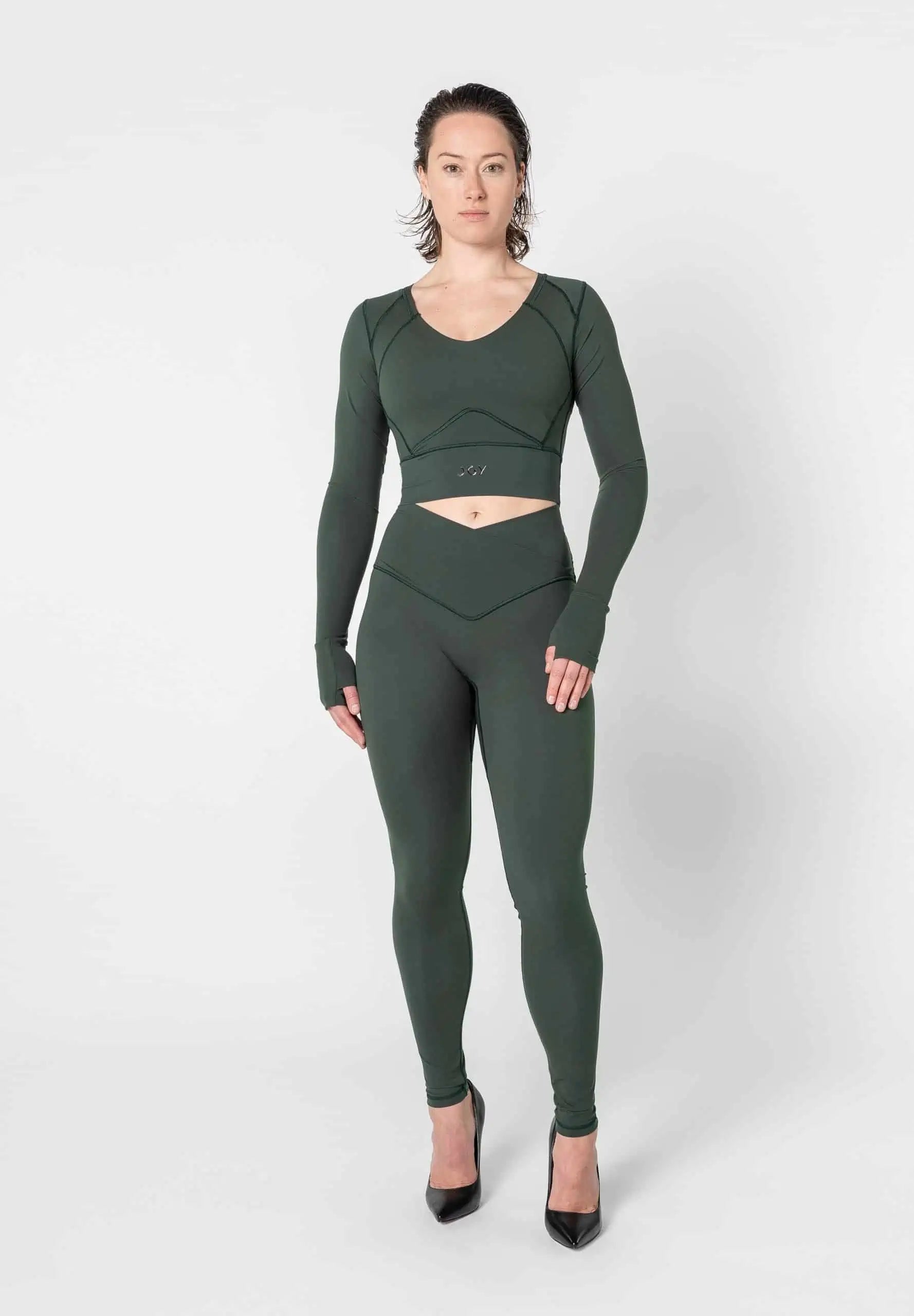 Sculpting Long Sleeve Crop Top